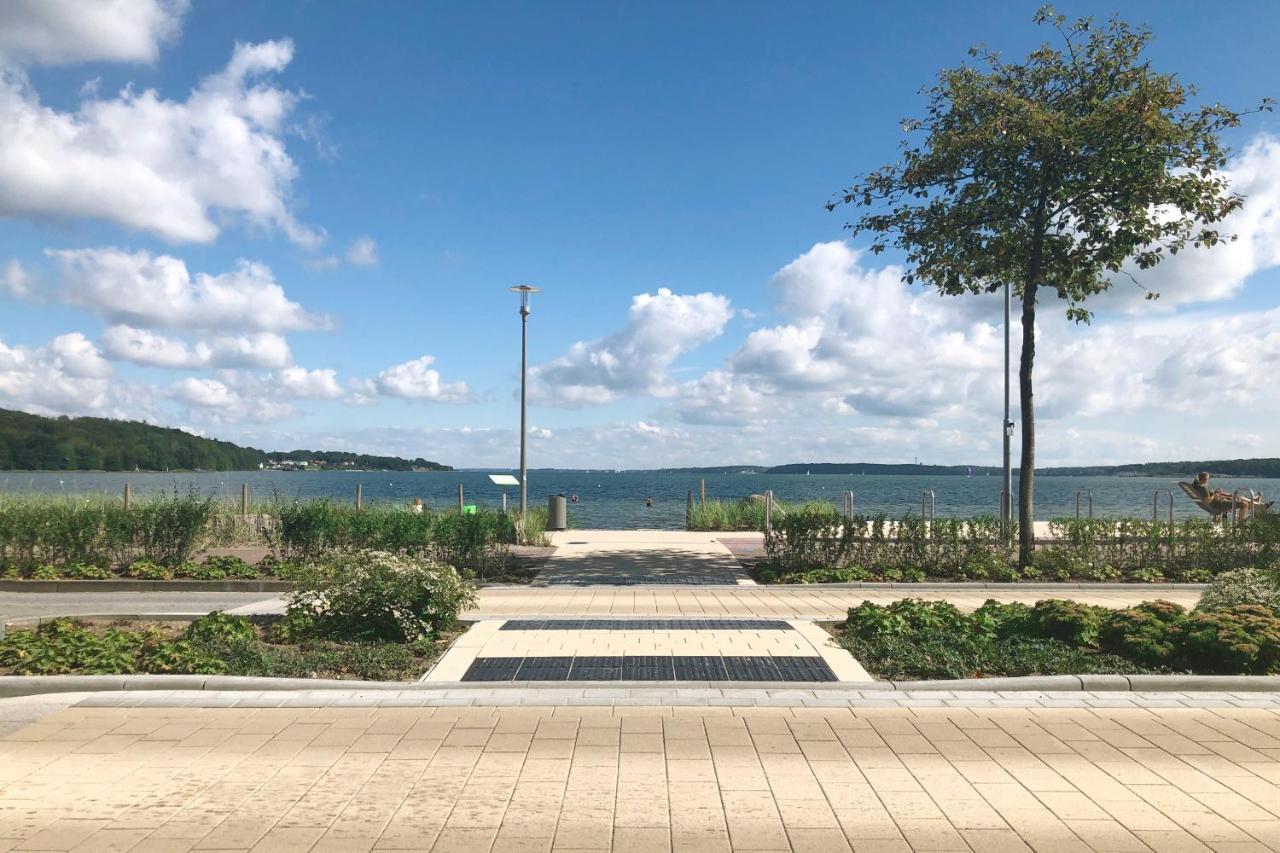 Fewo1846 - Strandresidenz Wassersleben Ufernest - Modernes Studioapartment Mit Balkon Am Strand Harrislee Exterior foto